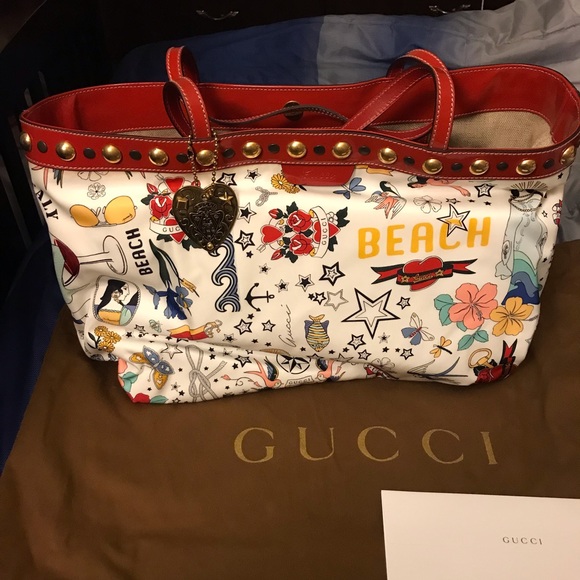 Gucci Handbags - Gucci “Babouska” Large Tote